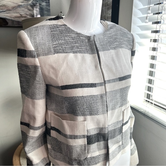 Zara Jackets & Blazers - Zara Black/White Textured Blazer